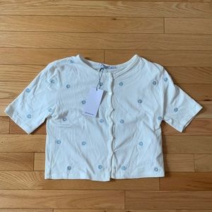 Cute new top from Stradivarius Mexico. Unused.